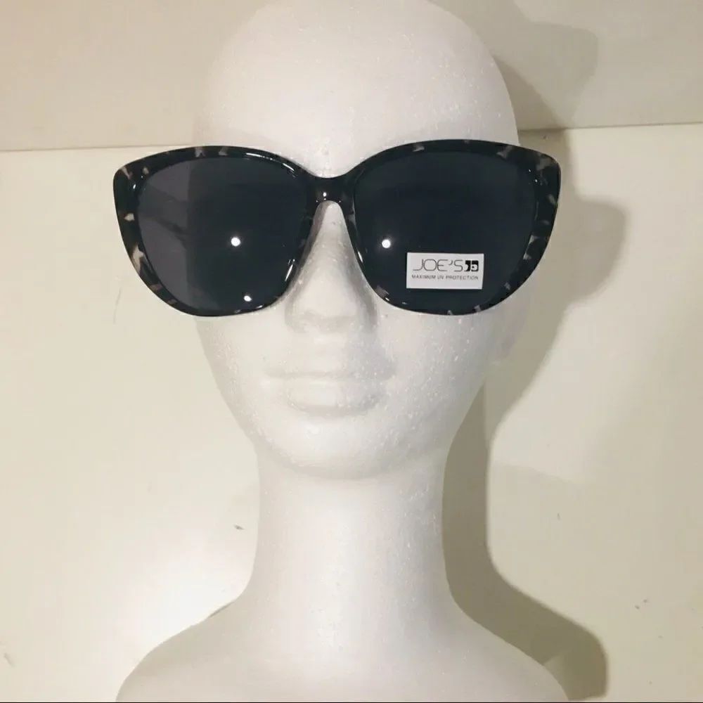 Joe's Jeans Oversized cat eye Black Grey Tortoise Sunglasses